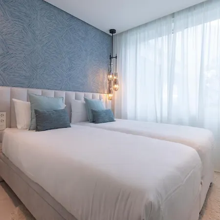 G1201 Palo Alto Two Bedroom Sea View