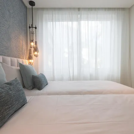 G1201 Palo Alto Two Bedroom Sea View Apartment Ojen
