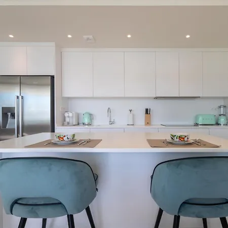 G1201 Palo Alto Two Bedroom Sea View * Ojen